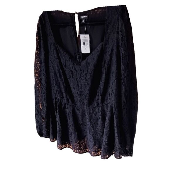 Torrid New Plus Size Black Peplum Lace Puff Sleeve Top. - Picture 5 of 12